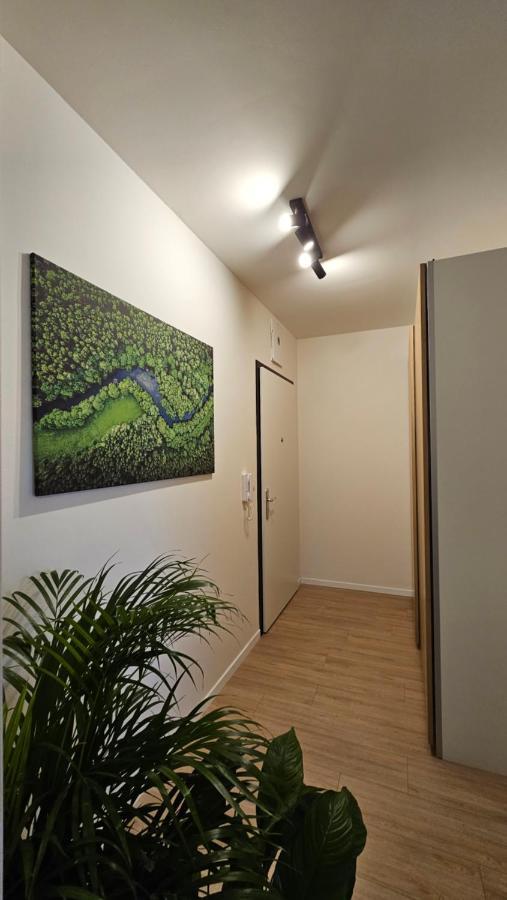 2 Room Apartment With Terrace, New Building, 413 Pressburg Exterior foto