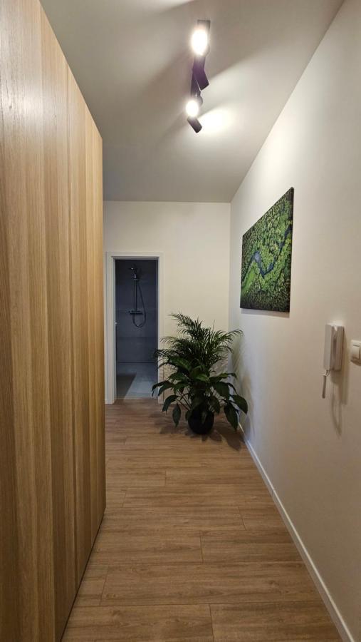 2 Room Apartment With Terrace, New Building, 413 Pressburg Exterior foto
