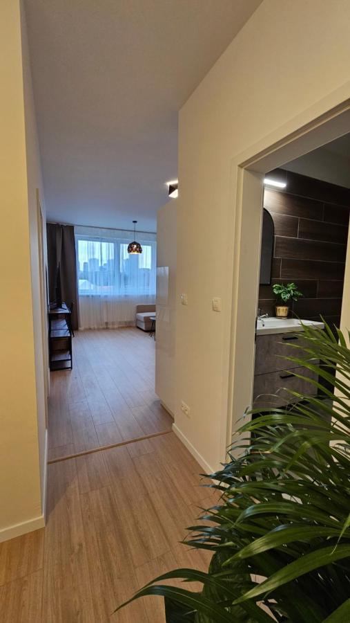 2 Room Apartment With Terrace, New Building, 413 Pressburg Exterior foto